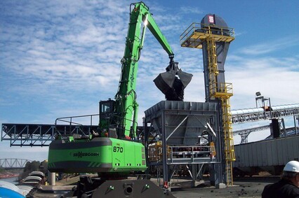 Csm-201003-870-Mobil-Hafenumschlag